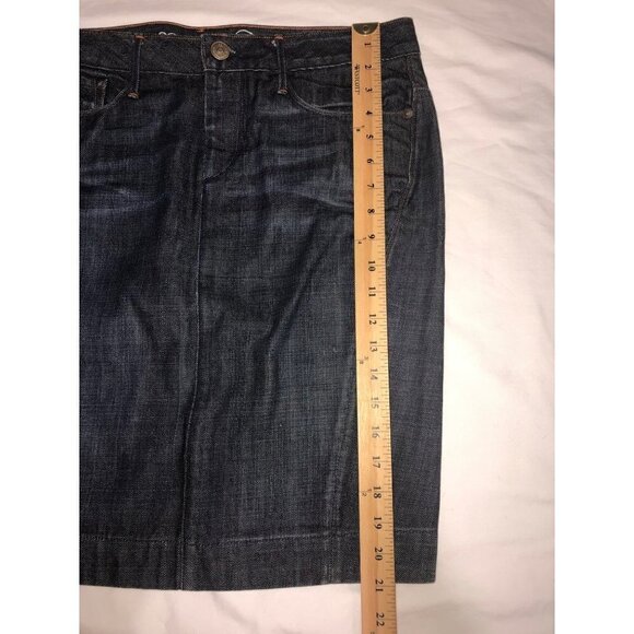 Ernest Sewn Size 29 Skirt Charlotte 55 Denim Jean Knee Distressed Wash Back Slit - Picture 7 of 8